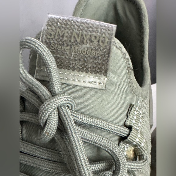 Maxima Olive Women's Sneakers - Picture 5 of 10